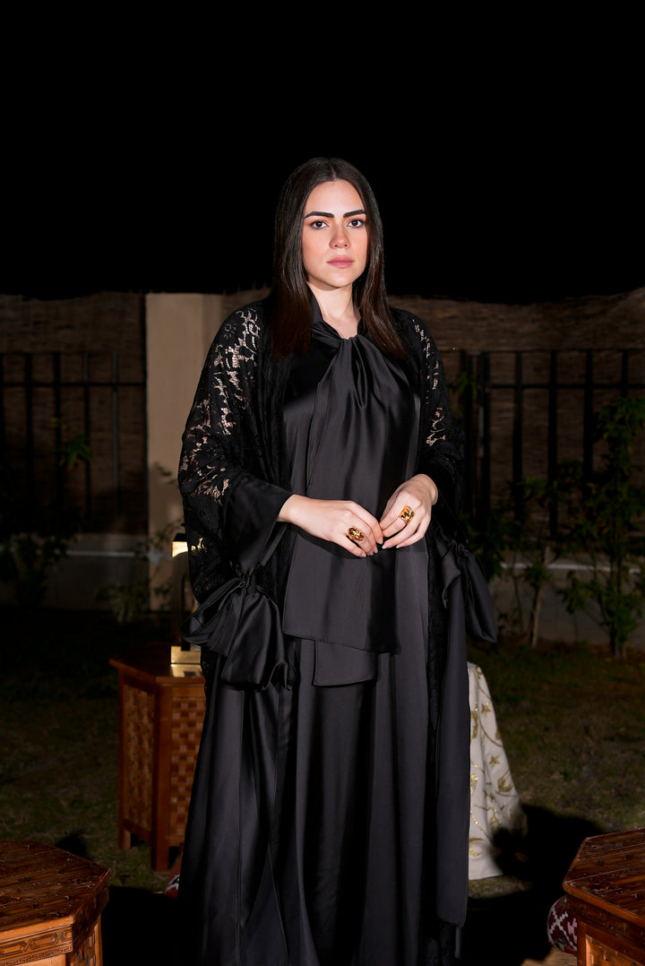 All in black kafftan